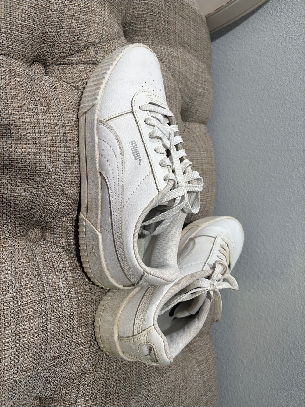 Puma Men’s Off-White Low-Top Leather Sneakers